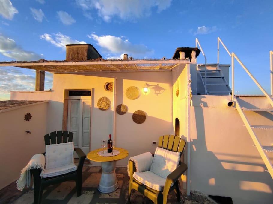 Cinque Terrazze: Freshly Renovated 2-Bedroom House Челье-Мессапика Экстерьер фото
