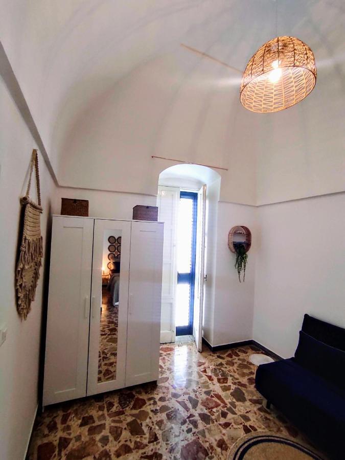 Cinque Terrazze: Freshly Renovated 2-Bedroom House Челье-Мессапика Экстерьер фото